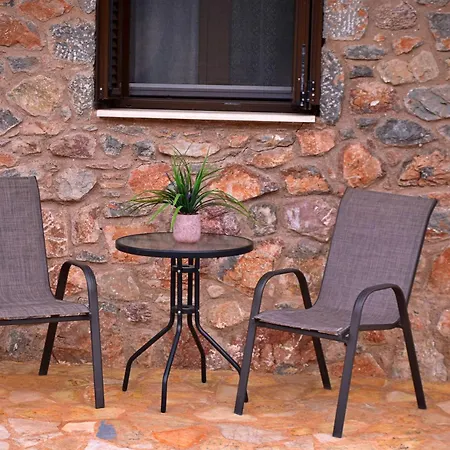 In The Olive Trees Country house